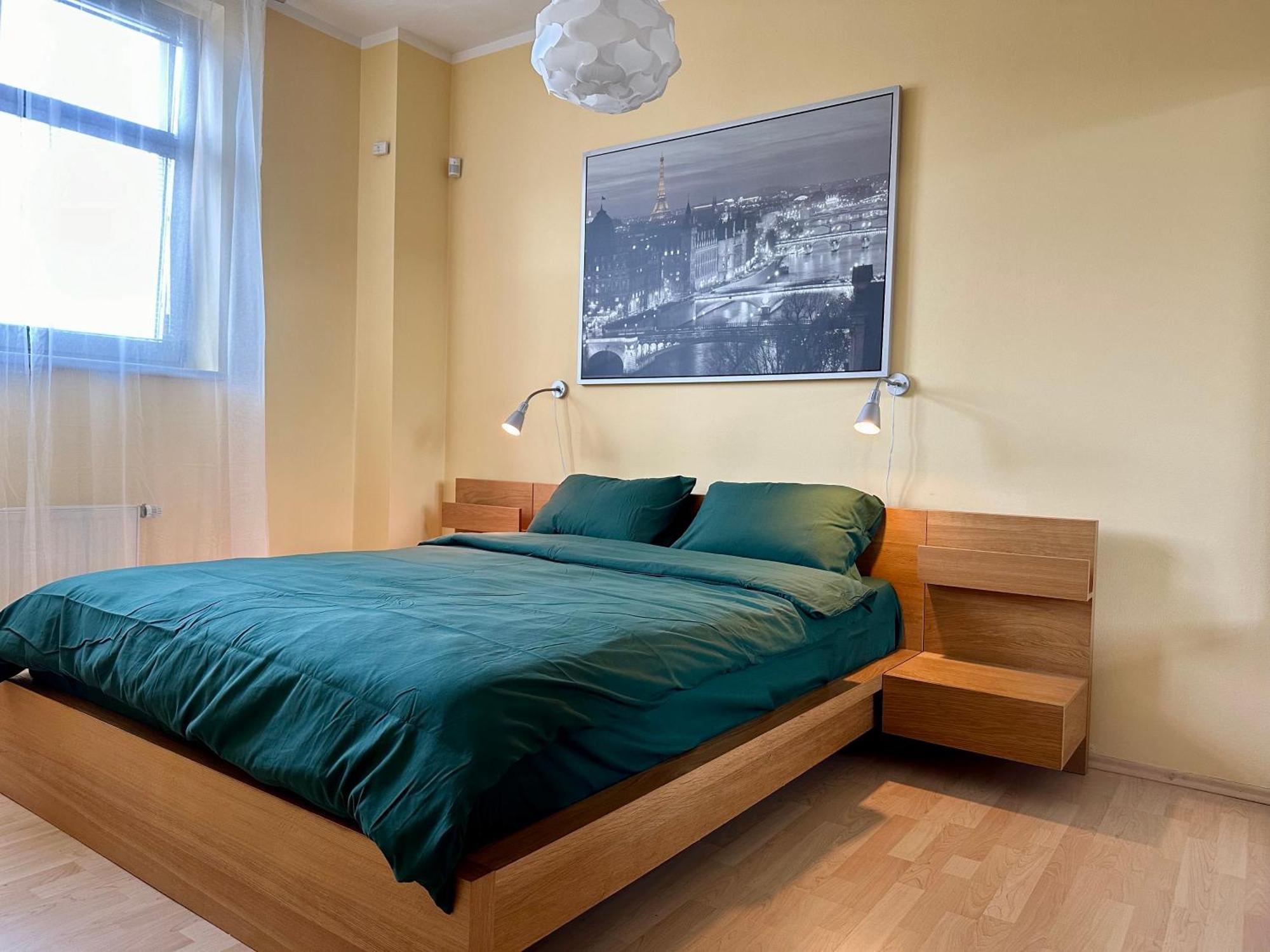 Apartment Ceskomoravska - O2 Arena Praga Esterno foto